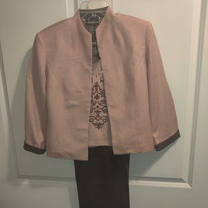 Ladies three-piece pant suit